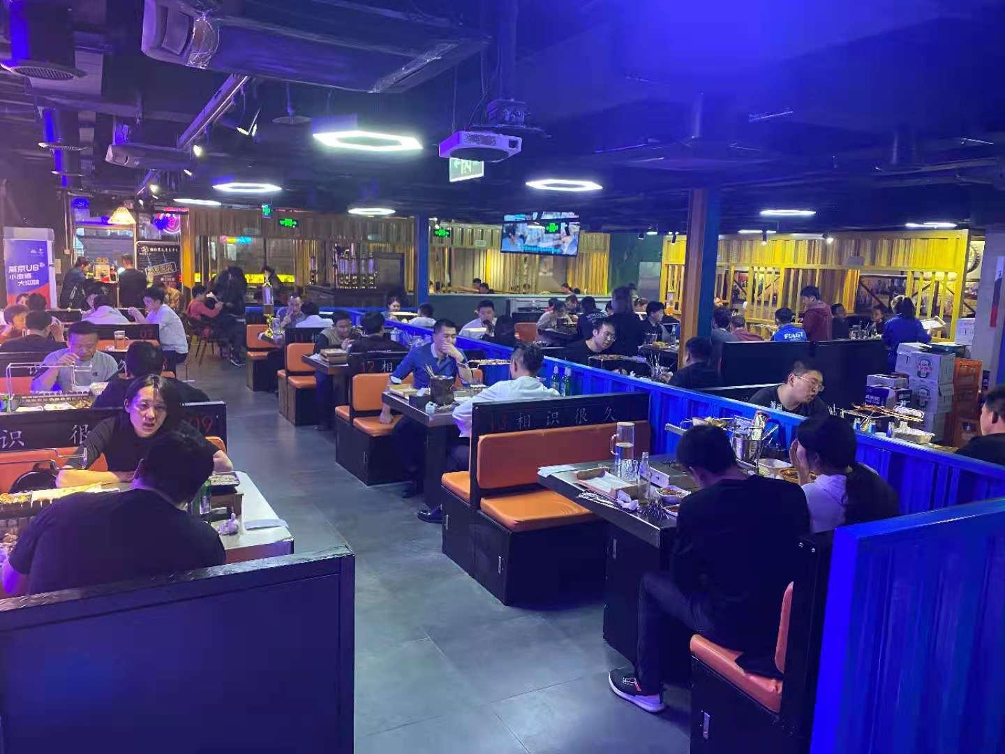 全自動無煙燒烤爐工作原理和怎么實現無煙效果